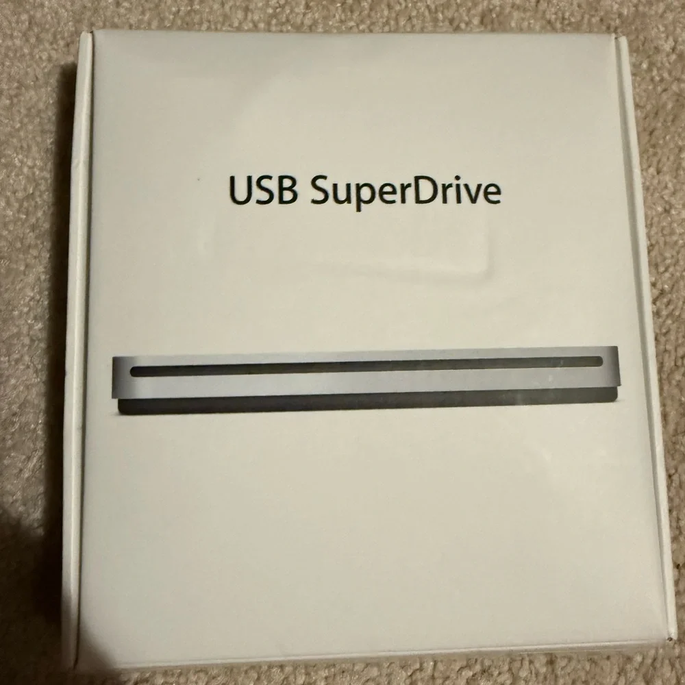 Apple USB SuperDrive - Sleek Silver